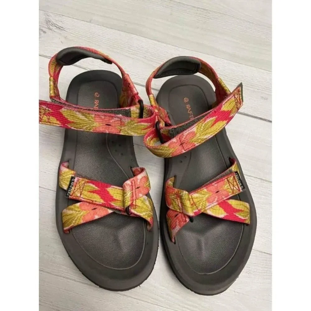 Girls rafters sandals‎ size 4